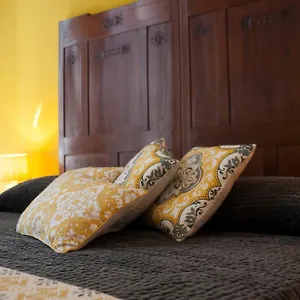 Retro B&B